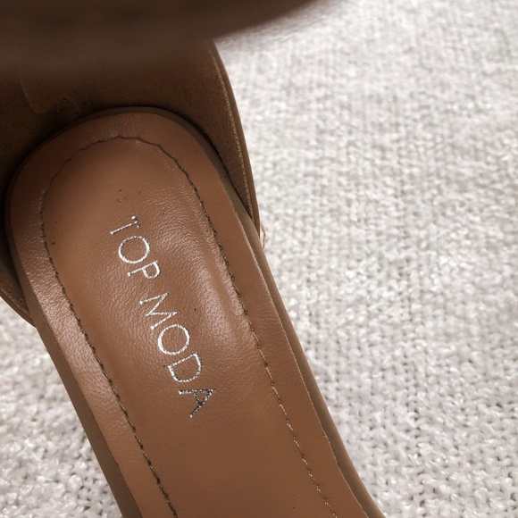 Top Moda shoes, size 6 - fashionable ankle strap dress shoes, tan - used - Picture 3 of 6